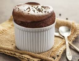 Souffle Express Au Nutella Cuisine Thermomix Recette En 2020 Dessert Facile Et Rapide Dessert Facile Nutella