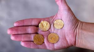 Time left 7h 36m left. Des Pieces Rares Datant D Il Y A Plus De 1000 Ans Decouvertes A Jerusalem