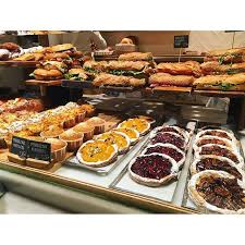 Instagram Photo By Minissongram Mini Via Iconosquare Food Bakery Shop Design Patisserie Shop