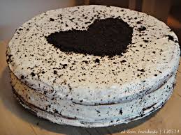 Di sini akan dikongsikan caranya. Kek Oreo Hanis Amanina