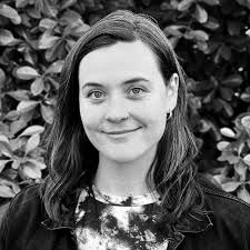 Please welcome a new instructor to MGC, Natalie Gaimari (@nataloople).  Natalie will be leading our Screentprinted Monotype course November 4 &5.  Natalie has been screenprinting professionally in specialty New York print  studios