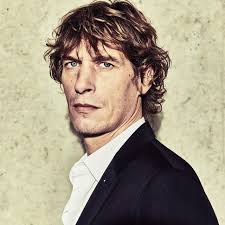 Brutus vs César : malgré un casting de dingue, le nouveau film de Kheiron  s'annonce catastrophique