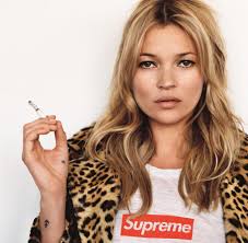 Fri, aug 20, 2021, 11:20am edt Superreiche Rebellen Die Erfolgsgeschichte Des Skaterlabels Supreme Welt