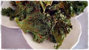 Chili Lime Kale Chips Raw Vegan And Oil Free Raw On 10 A Day Recipe Kale Chips Vegan Raw Food Recipes