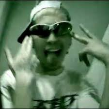 Stream Young Darhi x Jamez Manuel $ ORO BRILLO DROGA by 11223344