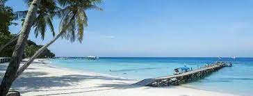A tiny tropical paradise between the popular redang and perhentian islands, pulau lang tengah is often overlooked by tourists visiting the east coast. The Lesser Known Paradise In Malaysia Lang Tengah Island