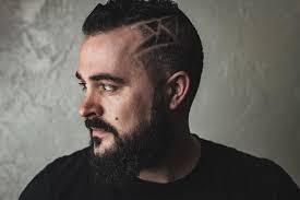 Quarantine has also resulted in a lot of inspiring style experimentation. A Look At 6 Of The Best Hairstyles For Men During Summer 2021 Fashion Week Online
