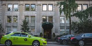 Soho hotels midtown hotels chinatown hotels kips bay hotels chelsea hotels nolita hotels west village hotels east village hotels hotels near west brighton hotels near sunset park. Upper East Side New York Insider Guide Die Besten Spots 2021