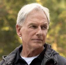 maybe i'll get famous as the man who can't be moved