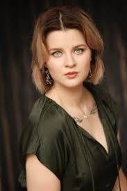 Emily Coffin's Instagram, Twitter & Facebook