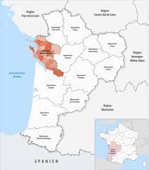 ʃaʁɑ̃t maʁitim ( listen)) is a department on the southwestern coast of france named after the charente river. Departement Charente Maritime Wikipedia