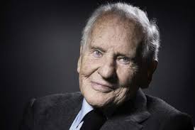 Je n'ai jamais pensé à la mort », et ce même. Des Saints Sans Dieu Quand Jean D Ormesson Disait Son Admiration Des Medecins Le Quotidien Du Medecin
