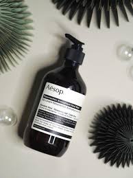 Aesop offers skin, hair and body care formulations, and personal and home fragrances created with meticulous attention to detail. Aesop Bilder Ideen Couch