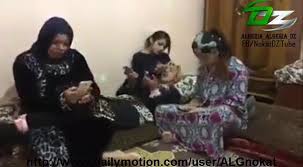 كان النبي صَلَّى الله عَلَيْهِ وَسَلَّم قد زوج زيد بن حارثة زينب بنت جحش، ابنة عمته، فخرج رسول الله صَلَّى الله عَلَيْهِ وَسَلَّم يومًا يريده وعلى الباب ستر من شعر. Ø§Ù„Ø¶Ø§ÙˆÙŠØ© ØºÙŠ ØªØ§Ø¹ Ù…Ø´Ø§ÙƒÙ„ Ù‡Ù‡Ù‡Ù‡ Ø§Ù„Ù„Ù‡ ÙŠØ¨Ù„ÙˆÙƒÙ„Ùƒ Ù‡Ø°ÙˆÙƒ Ù…ØµØ§Ø±ÙŠÙ† Ù‡Ù‡Ù‡Ù‡Ù‡Ù‡Ù‡Ù‡Ù‡ Video Dailymotion