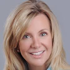 Karen Putnam's Instagram, Twitter & Facebook