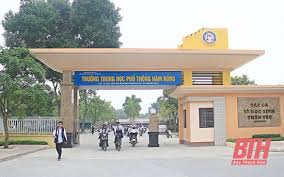 Dưới đây là đề thi môn tiếng anh vào lớp 10 trường thpt chuyên lam sơn, thanh hóa. Thanh Hoa Phe Duyá»‡t PhÆ°Æ¡ng An Tá»• Chá»©c Ká»³ Thi Tuyá»ƒn Sinh Vao Lá»›p 10 Thpt