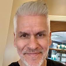 Pamela Duquette's Instagram, Twitter & Facebook