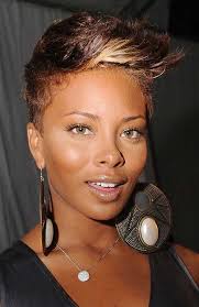 I takes a lot of self confidence to wear this look. 30 Short Haircuts For Black Women 2015 2016