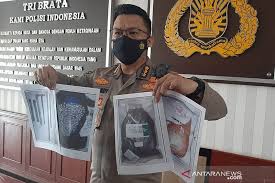 Benyamin sueb pernah meraih piala citra setelah berakting di film lawas berjudul intan berduri. Https Netral News En Us Forces Focus On Isis Not Protecting Syrian Oil Fields Says The Pentagon Voice Of America Html 2021 02 10t10 56 33z Https Im Media Voltron Voanews Com Drupal 01live 166 2020 08 000 1wa2ic Jpg Https Netral News En