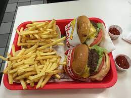 I'd say share the fries, it's large enough for two people. In N Out Burger Kingman Menu Preise Restaurant Bewertungen Tripadvisor