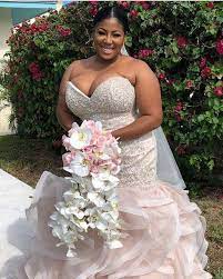 10 African Mermaid Wedding Dress For Plus Size Curvy Ladies They Are So Gorgeous Try Them Plus Wedding Dresses Wedding Dresses Mermaid Wedding Dress