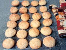 Bolinhas Recipe Christmas Sweets Recipes Coconut Banana Bread Recipe Sweets Recipes