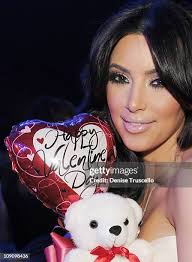 227 photos et images haute résolution de Denise Valentin