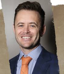 Kenneth Damron's Instagram, Twitter & Facebook