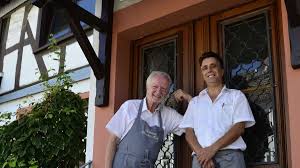 Our hotel offers modern rooms, all equipped with shower/wc telephone and tv. Der Name Ist Programm Kultur