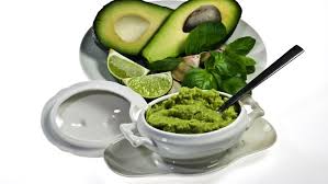 Fungsinya ialah untuk memberikan asupan pada organ penglihatan. 5 Ide Kreatif Olah Alpukat Jadi Makanan Enak