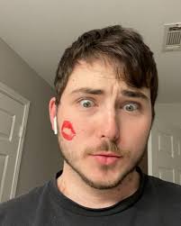 Tristan (@1ntrovrrt) · Instagram 照片和视频