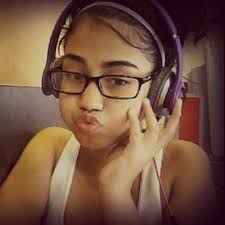 Stream Leandra Martinez 2 music