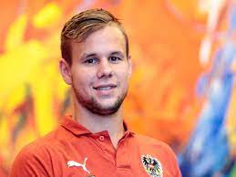 Transfers, gehalt, erfolge, statistiken im klub und im nationalteam. Rapid Wien Louis Schaub Glaubt An Aufwartstrend Fussball Vienna At