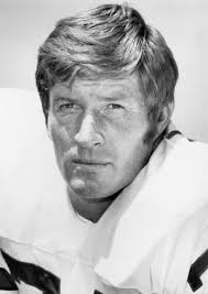 Who was the better defensive anchor: Randy White or Bob Lilly? The debate  over whether **Randy White** or **Bob Lilly** was the better defensive  anchor for the Dallas Cowboys comes down to