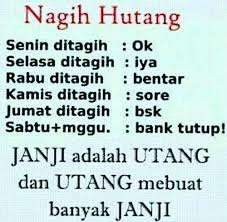 Tak lama kemudian terjadi adu mulut antara pria tersebut dengan seorang wanita berbaju oranye yang tampak berdiri di pagar pekarangan rumah. 10 Meme Gambarkan Susahnya Nagih Hutang Ke Temen Ini Bikin Gemes