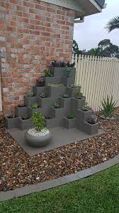 Besser Block Garde Cinder Block Garden Small Front Yard Landscaping Cement Garden