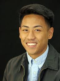 Larry Martindale's Instagram, Twitter & Facebook