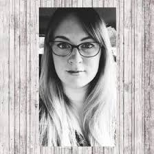 Sarah Lear (sadiekins81)