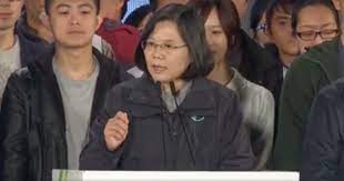 最快即時 第一位女總統蔡英文感言 我會用行動告訴世界 台灣等於民主 民主等於台灣 女人迷womany life reading