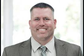 Roger Root's Instagram, Twitter & Facebook