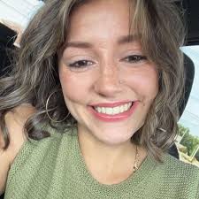 If you see our beautiful Madison wish her a Happy Birthday!! Happy Birthday  Madison we hope you have the BEST day! 😘