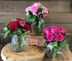 1,665 likes · 23 talking about this · 187 were here. Modern Half Dozen Roses By Baylor Flowers
