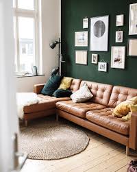Befestigen sie diese dann gerade mit hilfe einer wasserwaage an der wand. Bilderwand Im Wohnzimmer Foto Wand Sofa Teppich