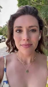 Tara Ringer's Instagram, Twitter & Facebook