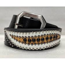 Buy Salman White Leaf Studded Design Belt Online 1899 From Shopclues Before we start with his body, let me tell you he has a 42 inch chest, 17 inch biceps and 30 inch waist.