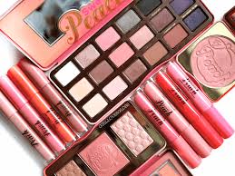 View the too faced sweet peach palette swatches here! Too Faced Sweet Peach Glow And Papa Don T Peach Girl Loves Gloss