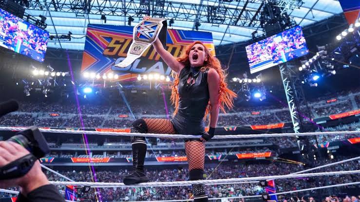 Becky Lynch revela cómo WWE manejó su regreso en SummerSlam