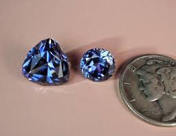 Geology In 10 Most Rare Gemstones In The World Rarer Than A Diamond Rare Gemstones Gemstones Rocks And Gems