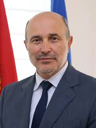 File:(José Luis Cabezas Delgado) 20190731 0446 José Luis Cabezas  (48422238262) (cropped).jpg