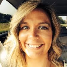 Lisa Knickerbocker (@Knickerboc1Lisa)